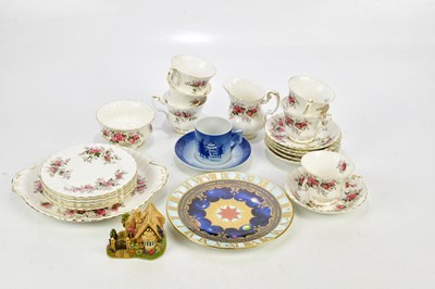 Lot 2982 - ROYAL ALBERT; a 'Lavender Rose' pattern part...