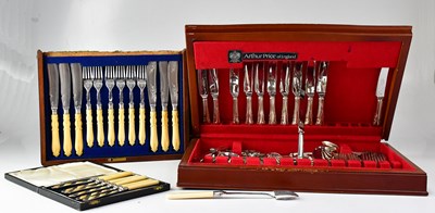 Lot 880 - Two cased sets of plated flatware (both boxes...