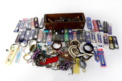 Lot 167 - A collectors' lot