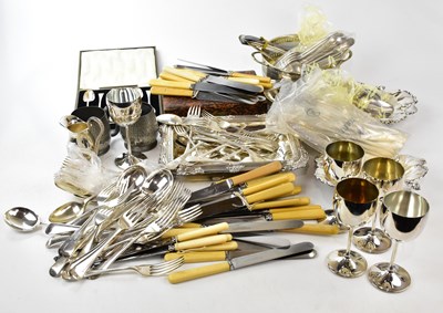 Lot 2008 - An extensive collection of silver plate...