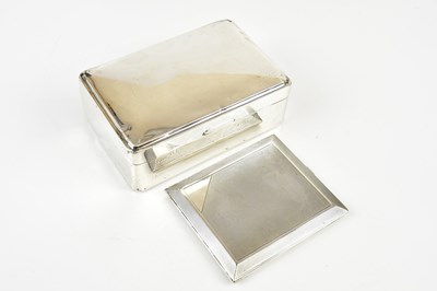 Lot 2238 - WILLIAM NEALE LTD; a George V hallmarked...