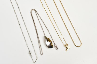 Lot 249 - A 9ct gold chain (approx 5g), a 14ct gold...