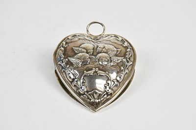 Lot 2168 - WILLIAM COMYNS; an Edward VII hallmarked...