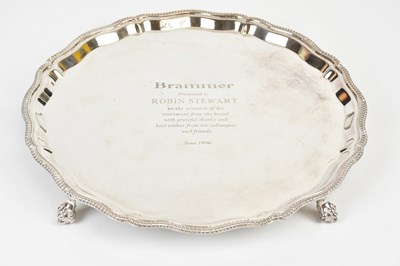 Lot 2292 - GARRARD & CO; an Elizabeth II hallmarked...