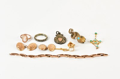 Lot 1722 - A small group of costume jewellery including a...