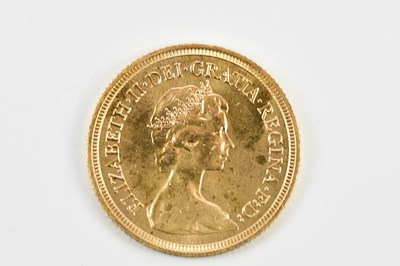 Lot 2578 - An Elizabeth II full sovereign, 1980.
