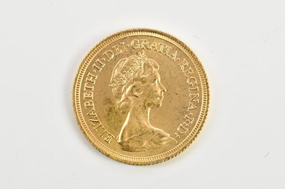 Lot 2585 - An Elizabeth II full sovereign, 1980.