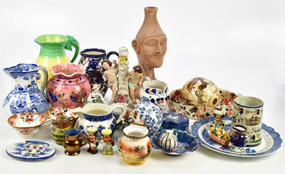 Lot 2929 - A collection of decorative ceramics to include...