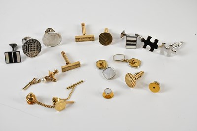Lot 1702 - Two pairs of 9ct yellow gold cufflinks,...