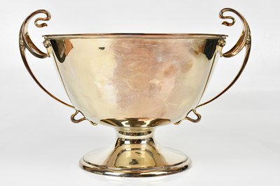 Lot 2057 - ELKINGTON & CO; a George V hallmarked silver...