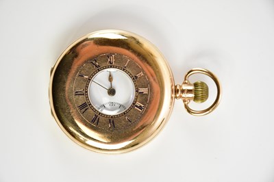 Lot 1789 - LIMIT; a 9ct yellow gold crown wind half...