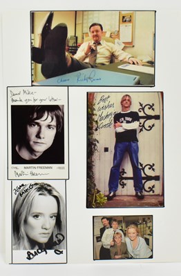 Lot 1590 - THE OFFICE (UK); a display featuring five...