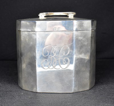 Lot 685 - A George V hallmarked silver tea caddy