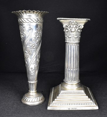 Lot 639 - An Edwardian short single candlestick