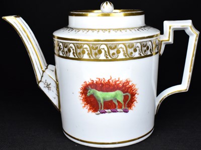 Lot 314 - A late 18th/early 19th century Sèvres-style cylindrical bodied teapot