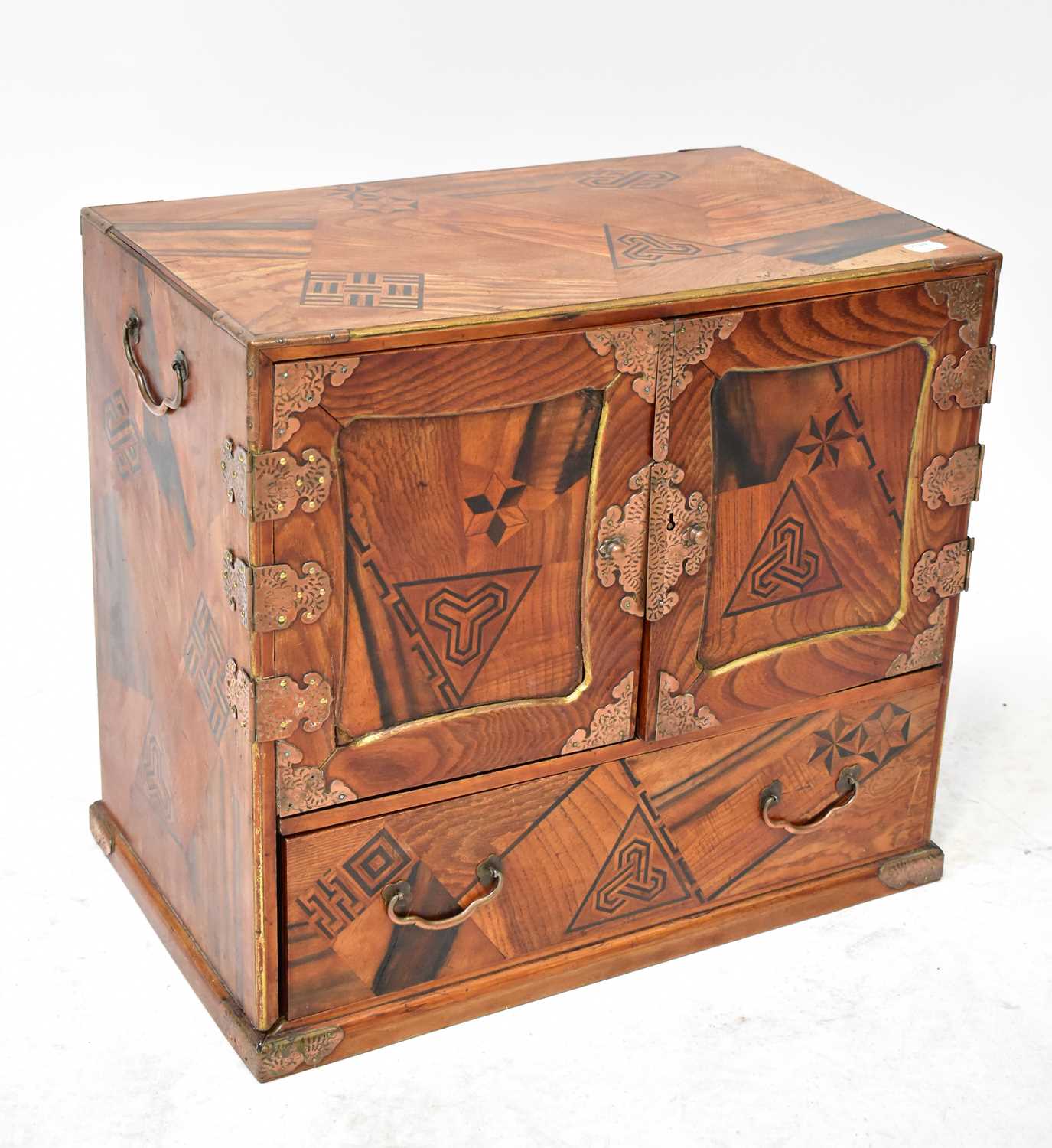 Lot 66 - An early 20th century Oriental inlaid...