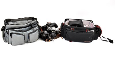 Lot 473 - A collection of cameras, lenses and accessories