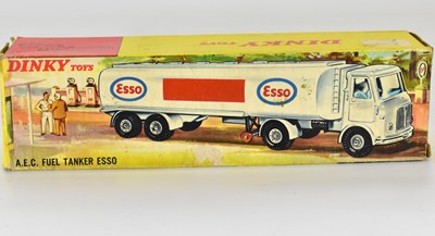 Lot 232 - DINKY