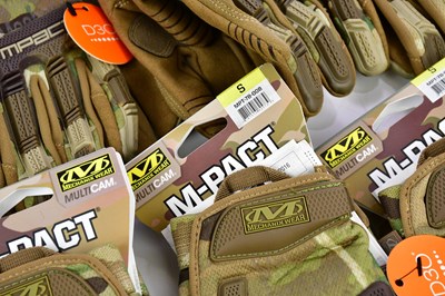 Lot 9 - MECHANIX WEAR; eight pairs of M-Pact gloves,...
