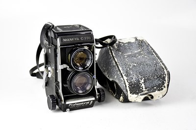 Lot 502 - MAMIYA
