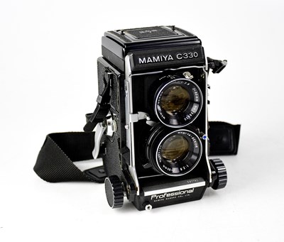 Lot 503 - MAMIYA