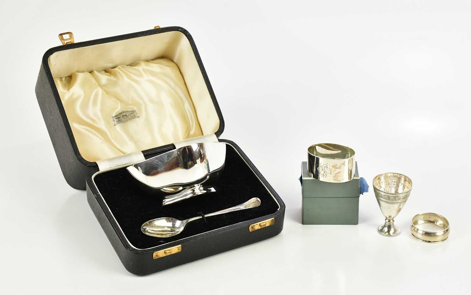 Lot 73 - A cased George VI hallmarked silver preserve...