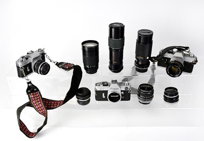 Lot 498 - CANON