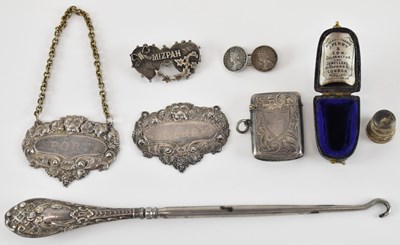 Lot 688 - ARTHUR BARNETT & CO LTD; a George V hallmarked...