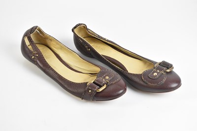 Lot 2102 - CHLOÉ; a pair of burgundy pebbled leather...