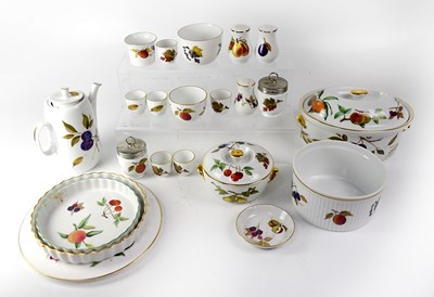 Lot 303 - ROYAL WORCESTER; a collection of 'Evesham'...