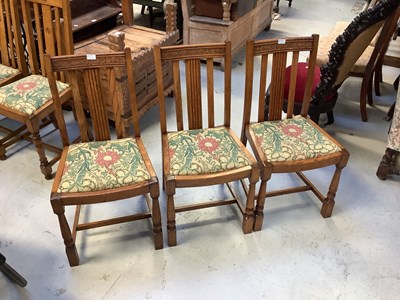 Lot 24 - A Victorian oak wind-out dining table, with...