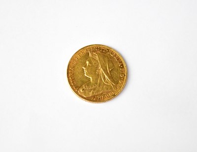 Lot 702 - A Victorian sovereign