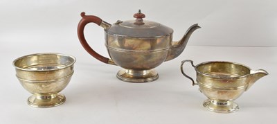 Lot 628 - CHARLES BOYTON & SONS LTD; a George V...