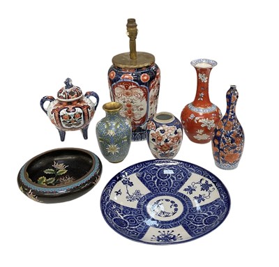 Lot 590 - A modern Chinese blue and white porcelain dish,...