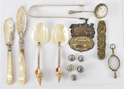 Lot 713 - A pair of William IV hallmarked silver sugar...