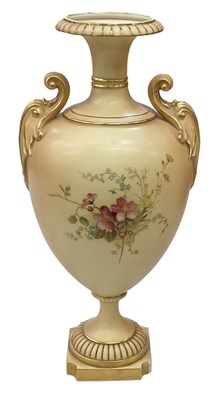Lot 496 - ROYAL WORCESTER; a hand painted floral...