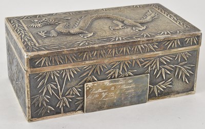 Lot 638 - An early 20th century Chinese silver cigarette...