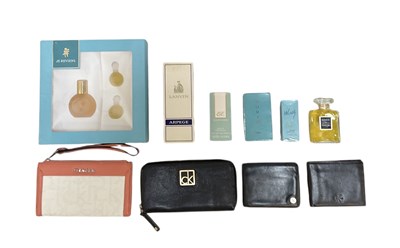 Lot 443 - A collection of five vintage perfumes...