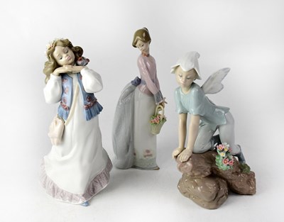 Lot 333 - LLADRÓ; three figures comprising a fairy on...