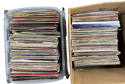 Lot 432 - Approximately two hundred and fifty 80s/90s...
