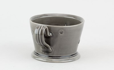 Lot 107 - WALTER KEELER (born 1942); an earthenware cup...
