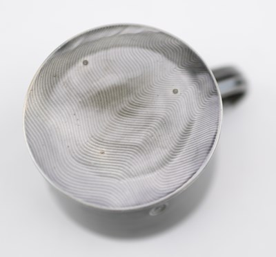 Lot 107 - WALTER KEELER (born 1942); an earthenware cup...