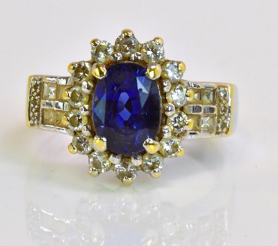 Lot 505 - An impressive 18ct white gold sapphire and...