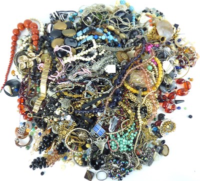 Lot 868 - A large quantity of costume jewellery