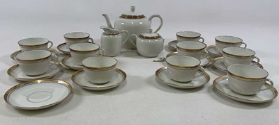 Lot 211 - RICHARD GINORI; a porcelain tea service, with...