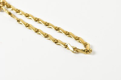 Lot 1546 - A 9ct yellow gold bracelet, length 18cm,...