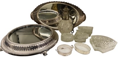 Lot 1237 - A large silver plated circular cake stand with...